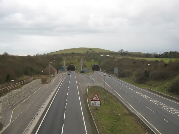 The A20: The A20 towards Roundhill Tunnels