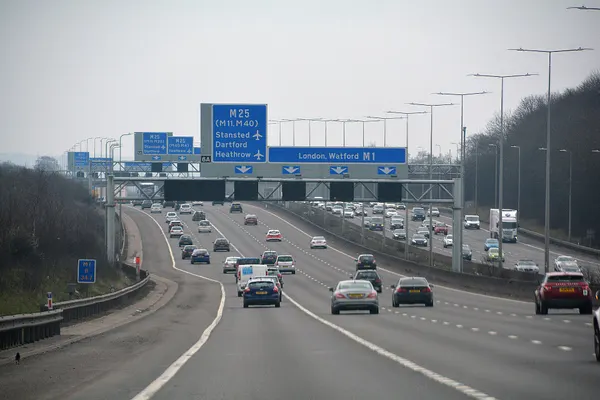 The M1: St Albans City and District : M1 Motorway