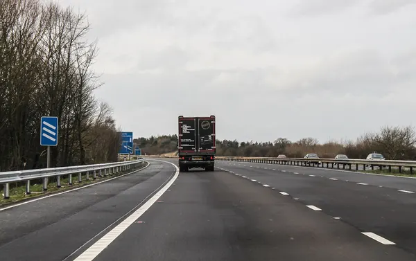 The M180: M180 approaching Junction 2