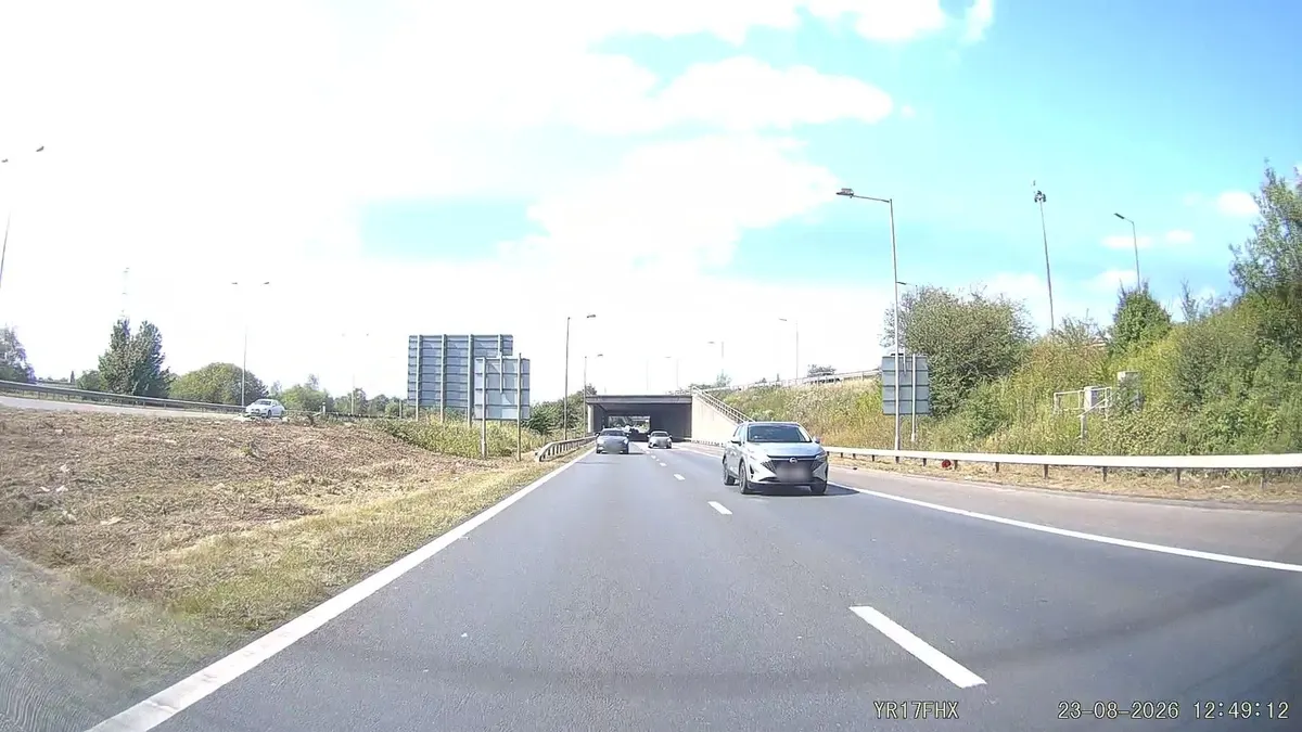 Dashcam view on the M61