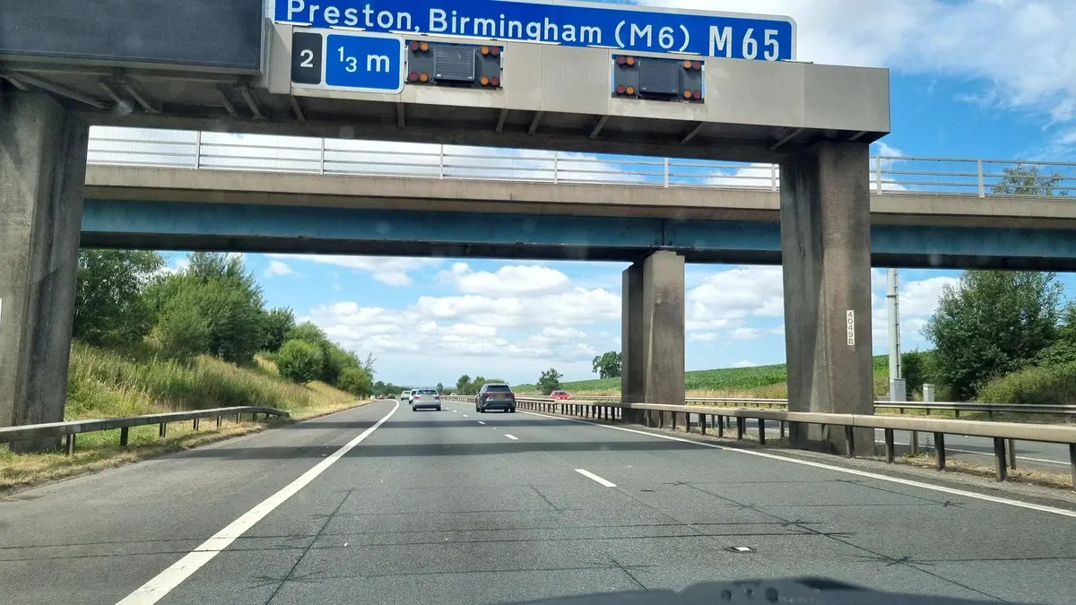 Dashcam view on the M65